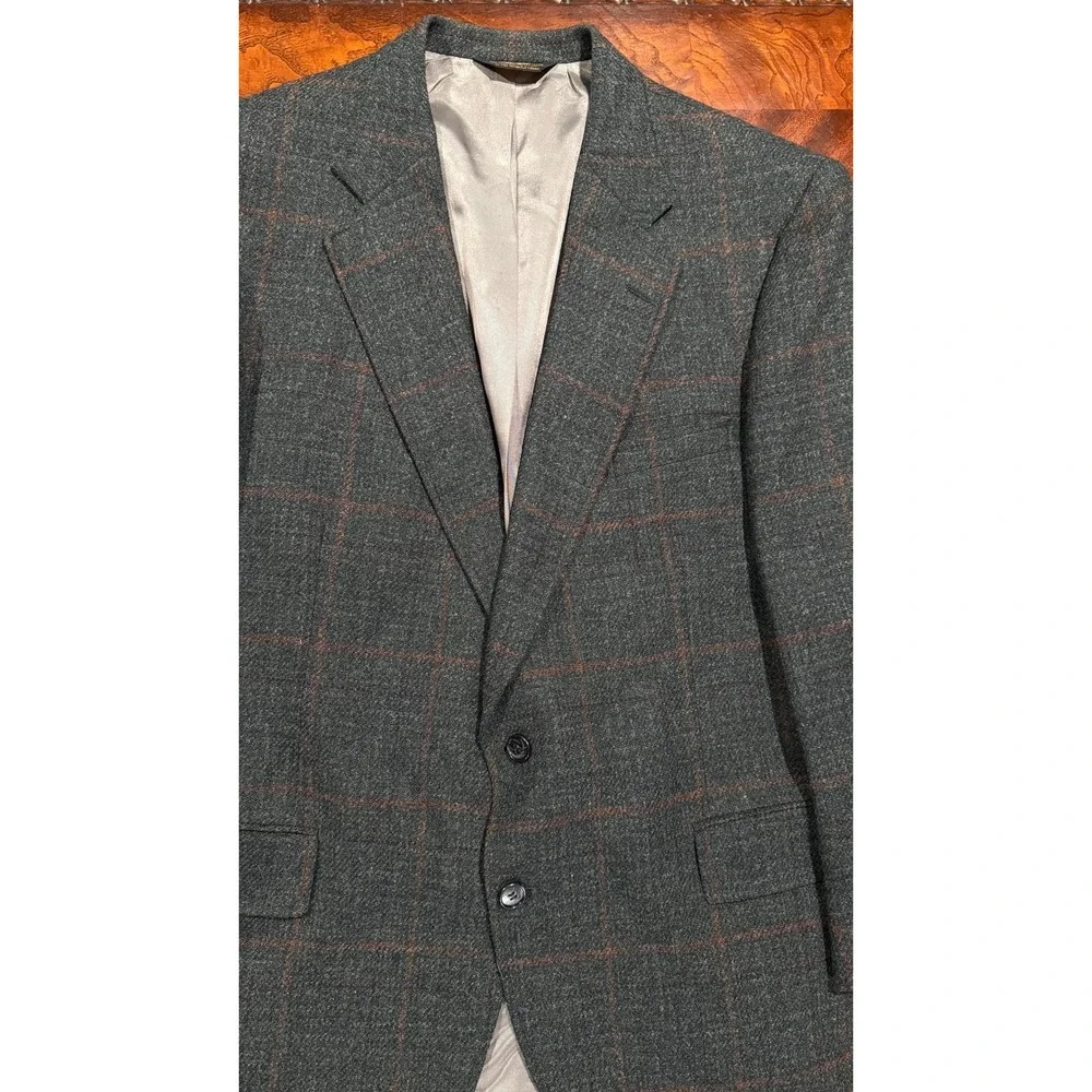 Vintage Red and grayish plaid men's blazer jacket - no size tag fits‎ like large